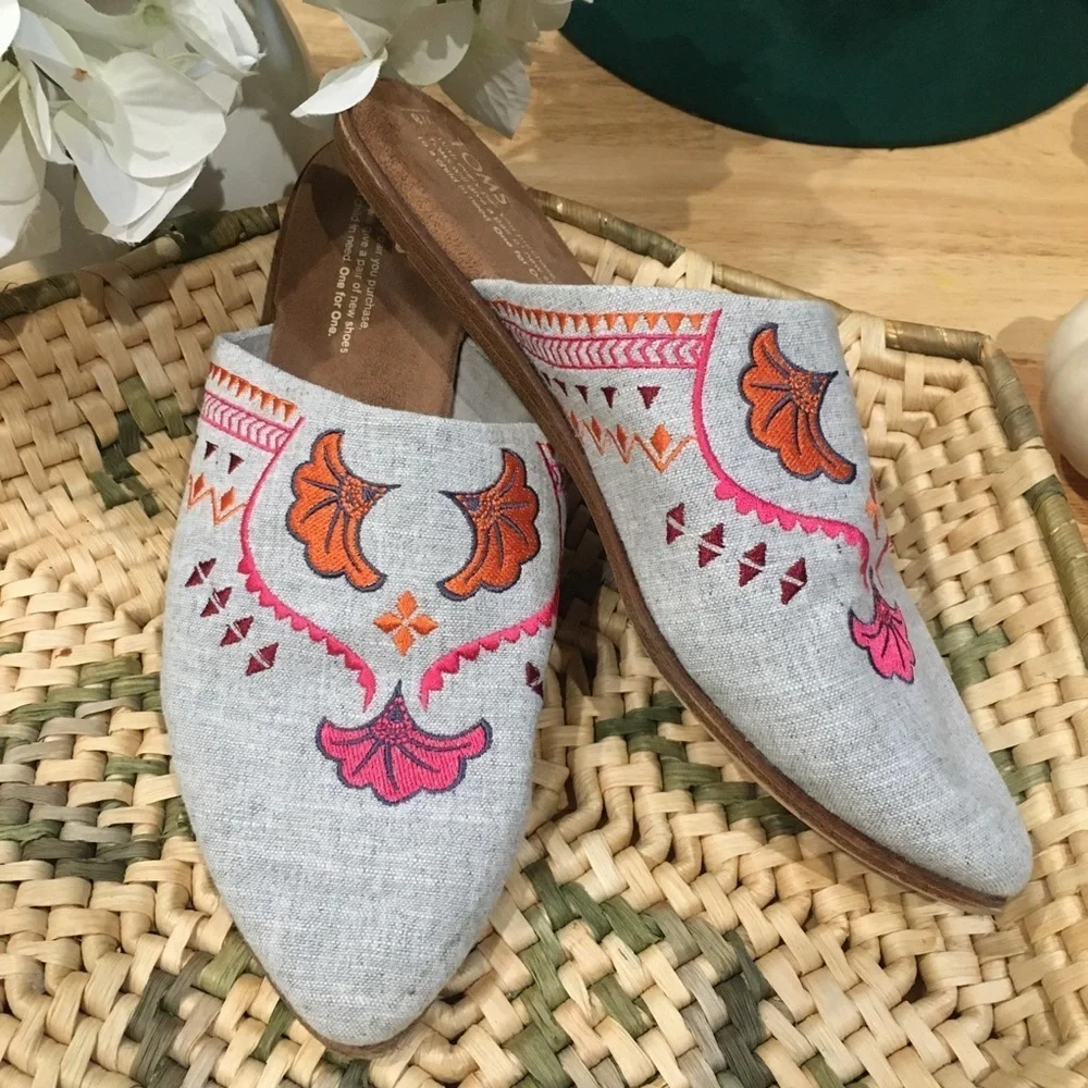Toms Gray Mules with Pink and Orange Embroidery - Picture 7 of 9